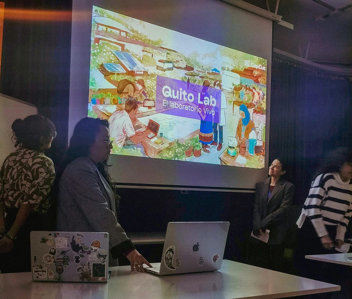 Presentación del proyecto LATAM·2036 en IED Madrid - diseño especulativo sobre futuros de Ecuador